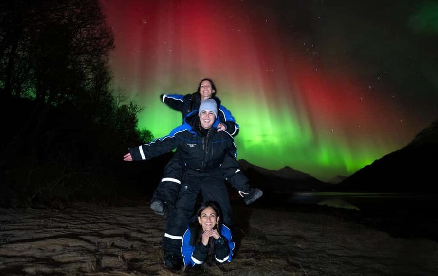 Tromsø: Premium Northern Lights Chase with Free Photos - The long drive into clearer skies