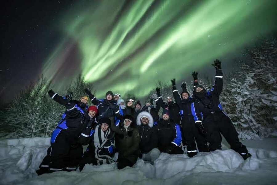 Tromsø: Premium Northern Lights Chase with Free Photos - The guides make a real difference