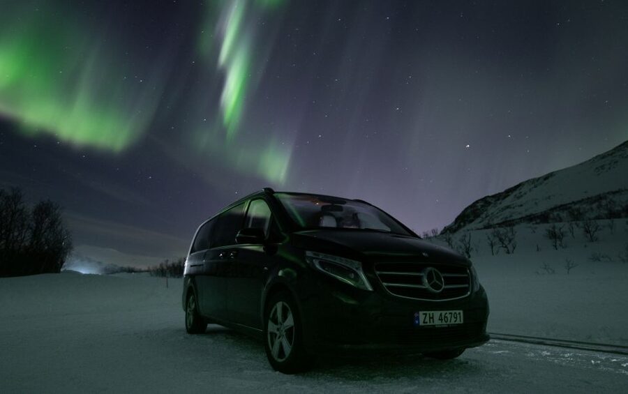 Tromsø: Private Aurora Chase with Meals, Campfire, Photos. - The campfire, food, and Norwegian touch