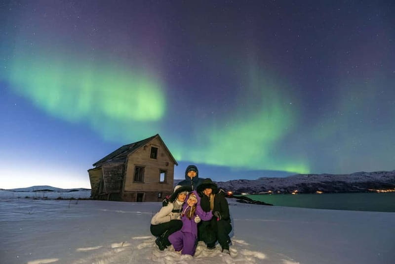 Tromsø: Private Northern Lights Chase 2-8 guests - Is $1,573 good value?