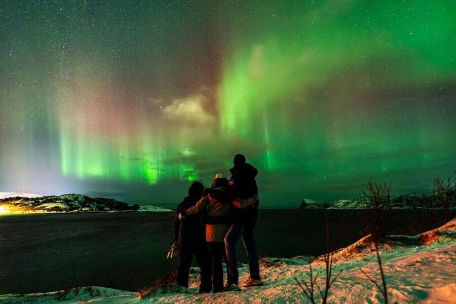 Tromsø: Small group Aurora Borealis - Leaving Tromsø around 7:00 PM