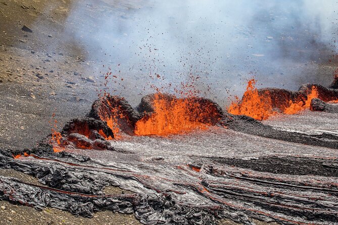 Volcano Hike & Northern Lights Combo Tour - Who will get the most from this experience?