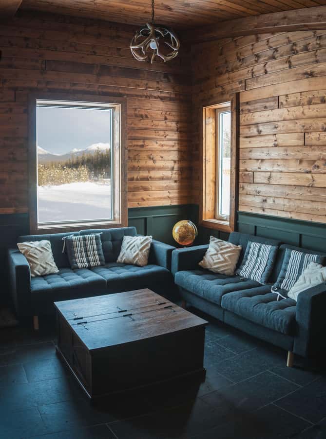 Whitehorse: Luxury Northern Lights Viewing - Inside the luxury aurora cabin