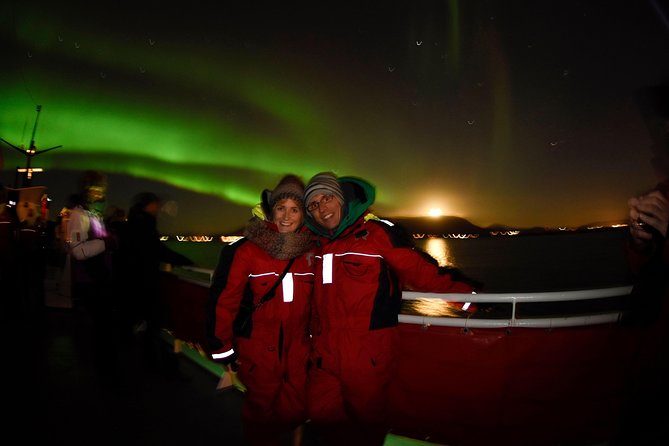 Winter Whale Watching and Northern Lights Cruise from Reykjavik - Who will enjoy this combination most?
