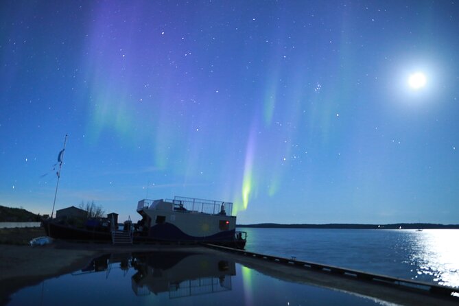 Yellowknife 4D3N Aurora package– Chinese Tour (No Hotel) - The first evening at a warm aurora lodge