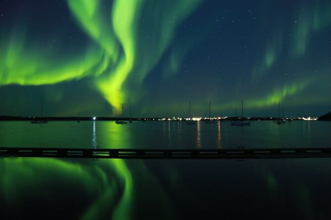 Yellowknife 4D3N Aurora package– Chinese Tour (No Hotel) - Outdoor aurora hunting and changing photo locations