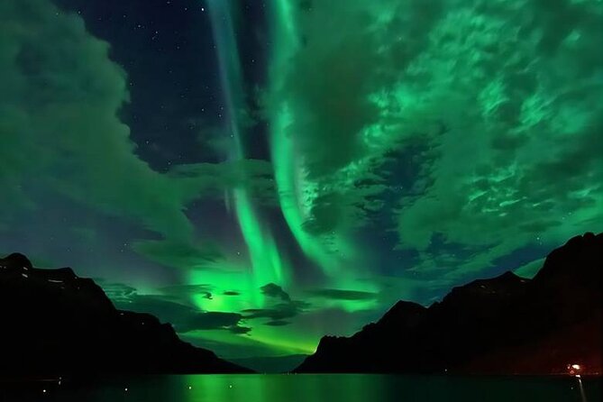Yellowknife 5-Day Northern Lights Adventure:Aurora&Arctic Wonders - Four nights give you a real aurora chance
