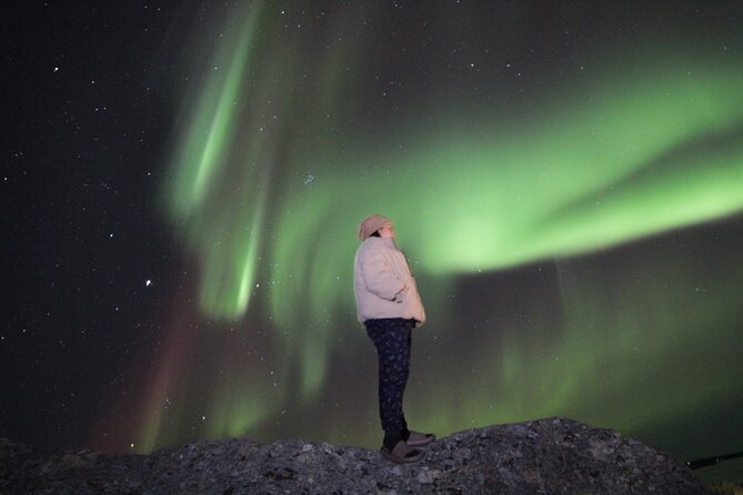 Yellowknife Aurora Hunting Tours by Bus - Stop 1: Yellowknife River Territorial Park