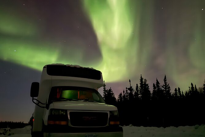 Yellowknife Aurora Hunting Tours by Bus - Stop 4: Prelude Lake Territorial Park