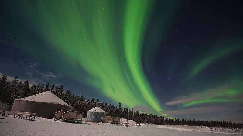Yukon: Aurora Borealis Late Night Viewing Tour - A purpose-built place to wait for the aurora